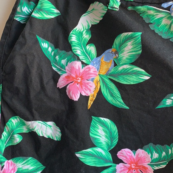 Black Floral Shorts Old Navy Sz 10 - Picture 3 of 7